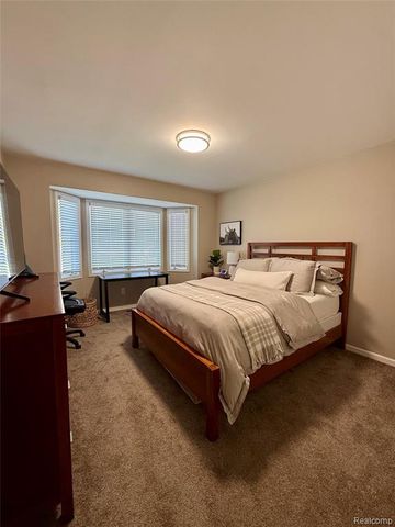 34921 Eberlein Drive, Fraser, MI 48026