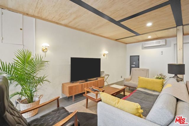 21549 Summit Trail, Topanga (los Angeles), CA 90290