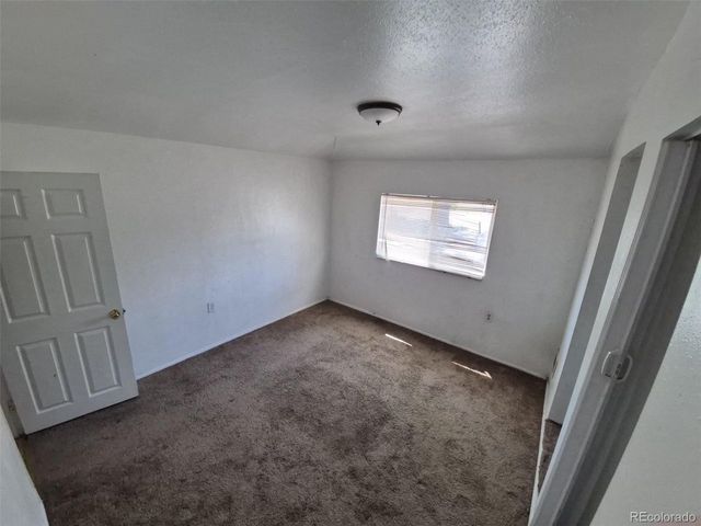 1266 Del Mar Pkwy, Aurora, CO 80010