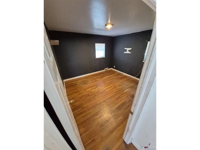 1266 Del Mar Pkwy, Aurora, CO 80010
