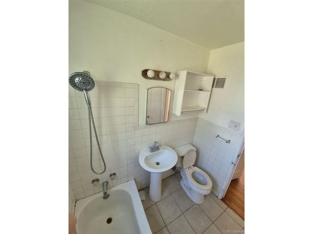 1266 Del Mar Pkwy, Aurora, CO 80010