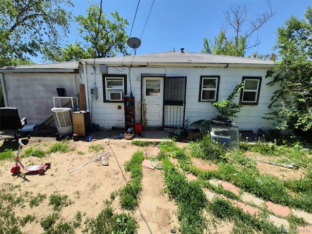 1266 Del Mar Pkwy, Aurora, CO 80010