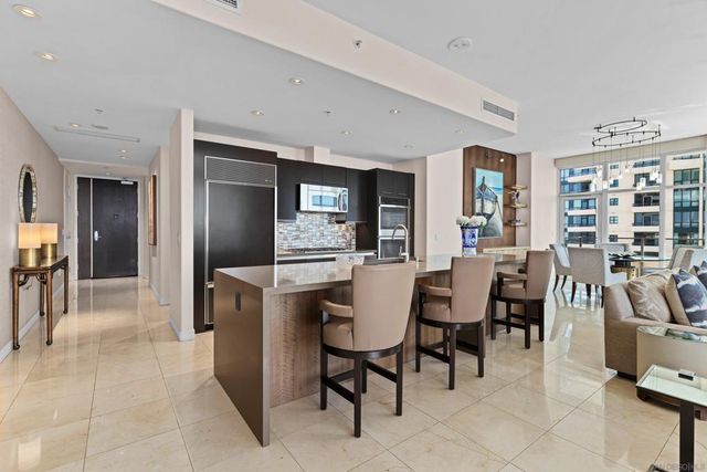 550 Front St 1101, San Diego, CA 92101