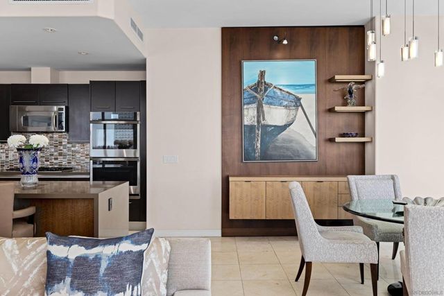 550 Front St 1101, San Diego, CA 92101