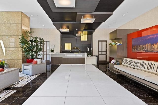 550 Front St 1101, San Diego, CA 92101