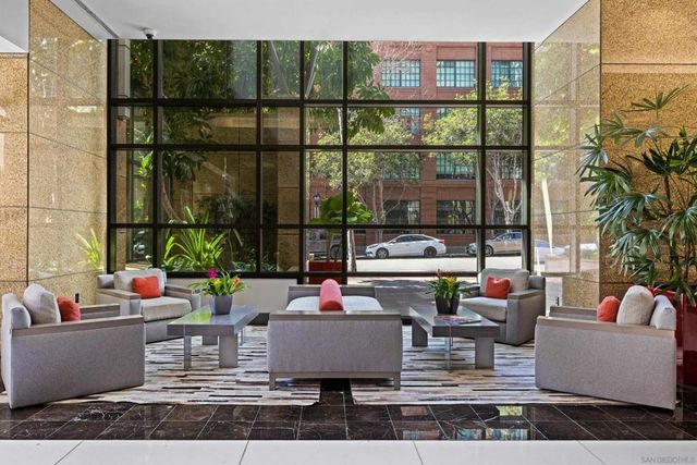 550 Front St 1101, San Diego, CA 92101
