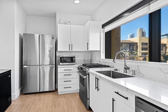 550 Front St 1101, San Diego, CA 92101