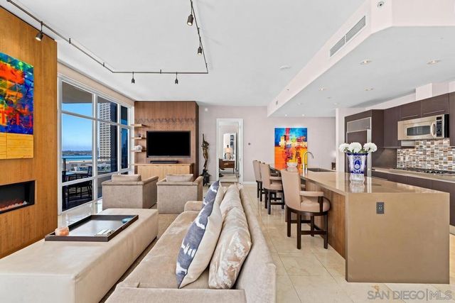 550 Front St 1101, San Diego, CA 92101