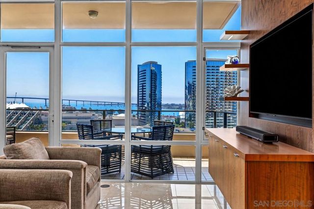 550 Front St 1101, San Diego, CA 92101