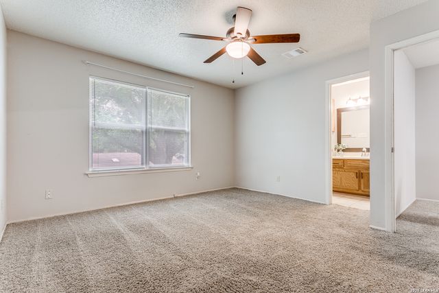 11136 EL SENDERO ST, San Antonio, TX 78233