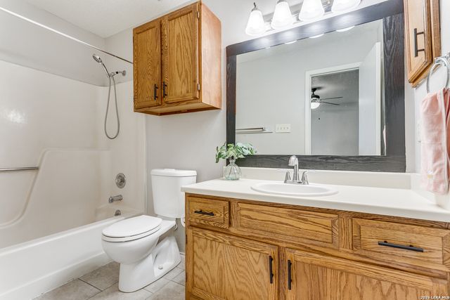 11136 EL SENDERO ST, San Antonio, TX 78233