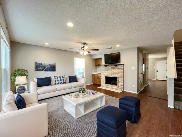 11136 EL SENDERO ST, San Antonio, TX 78233
