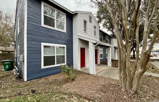 11136 EL SENDERO ST, San Antonio, TX 78233
