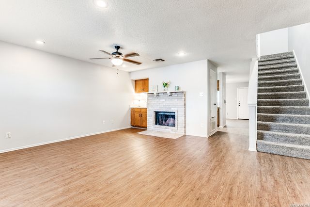 11136 EL SENDERO ST, San Antonio, TX 78233