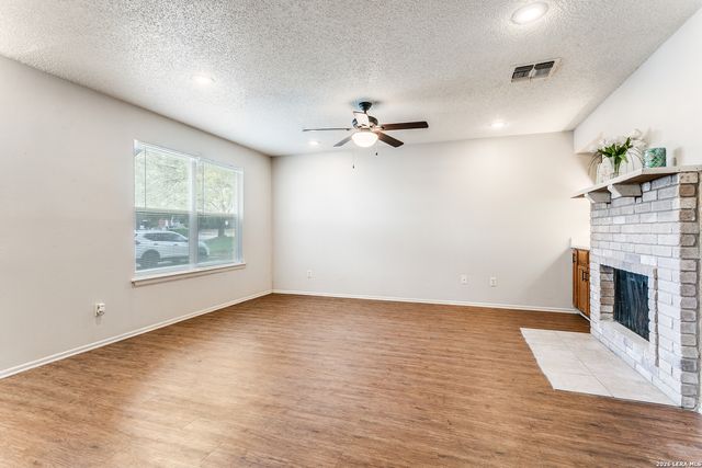 11136 EL SENDERO ST, San Antonio, TX 78233