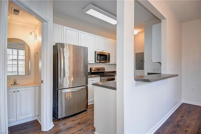 5237 Elston LN, Virginia Beach, VA 23455