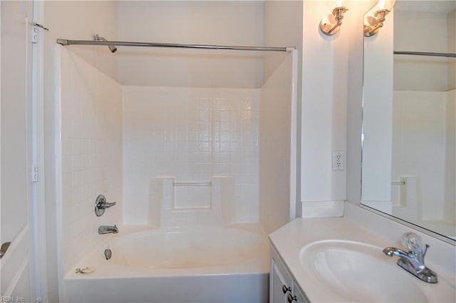 5237 Elston LN, Virginia Beach, VA 23455