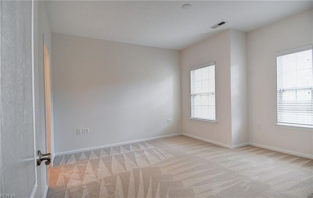 5237 Elston LN, Virginia Beach, VA 23455