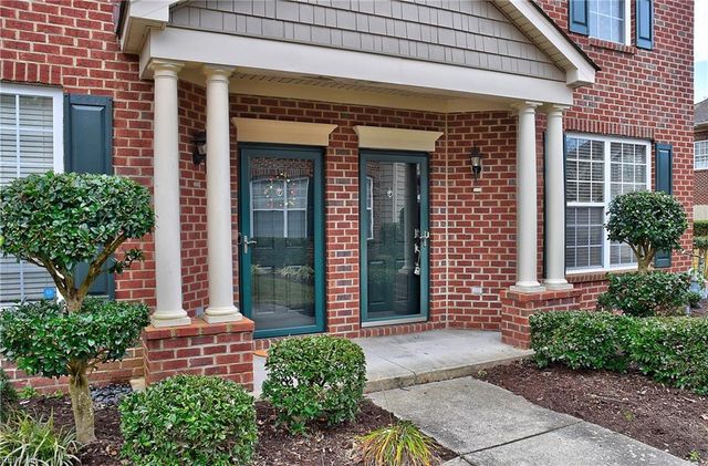 5237 Elston LN, Virginia Beach, VA 23455