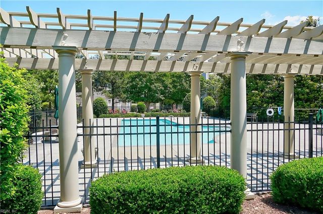 5237 Elston LN, Virginia Beach, VA 23455