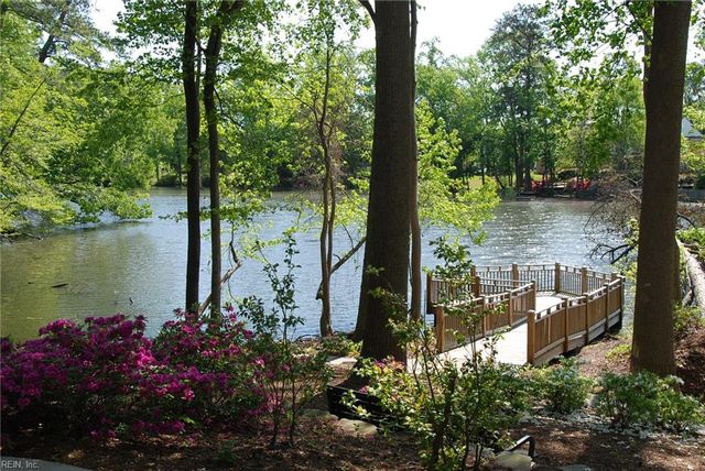 5237 Elston LN, Virginia Beach, VA 23455