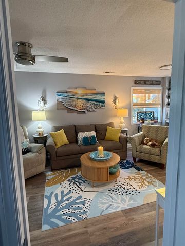 211 Landing Rd Apt C, North Myrtle Beach, SC 29582