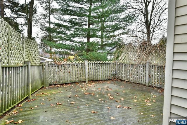 34 Summit Avenue, Waldwick, NJ 07463