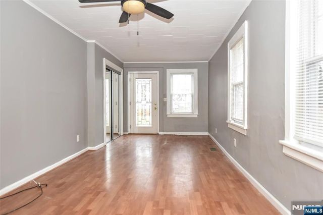 34 Summit Avenue, Waldwick, NJ 07463