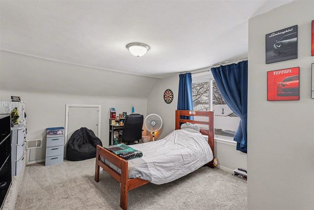 142 First Avenue, Norton Shores, MI 49444