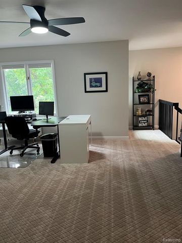 571 Park Place, Saline, MI 48176