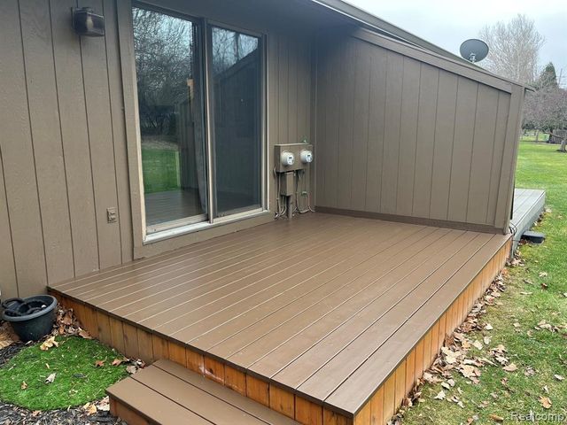 571 Park Place, Saline, MI 48176