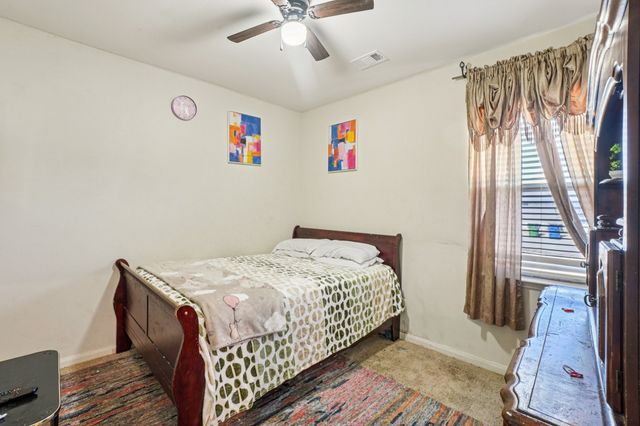 1800 Tyne Way, Crowley, TX 76036