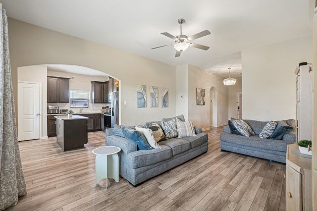 1800 Tyne Way, Crowley, TX 76036