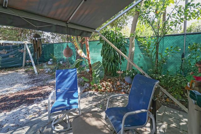 129 Lazy Lane, Key Largo, FL 33037