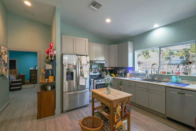 129 Lazy Lane, Key Largo, FL 33037