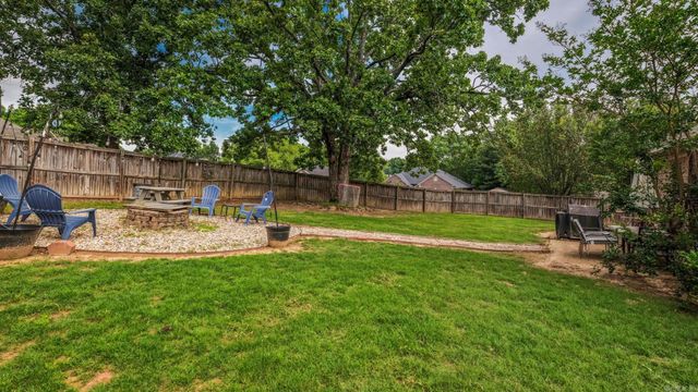 355 Wedgewood Pt, Conway, AR 72034