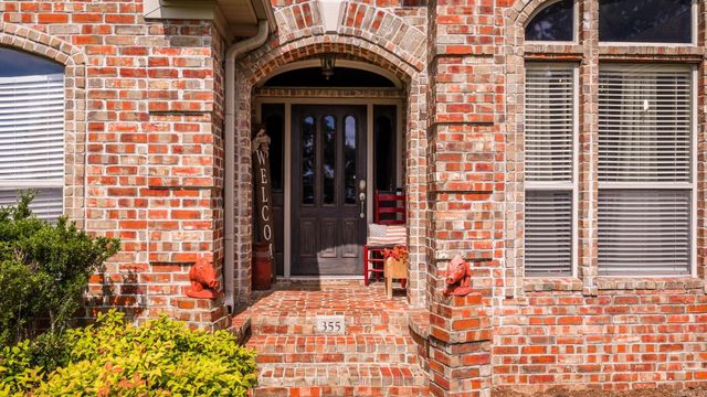 355 Wedgewood Pt, Conway, AR 72034