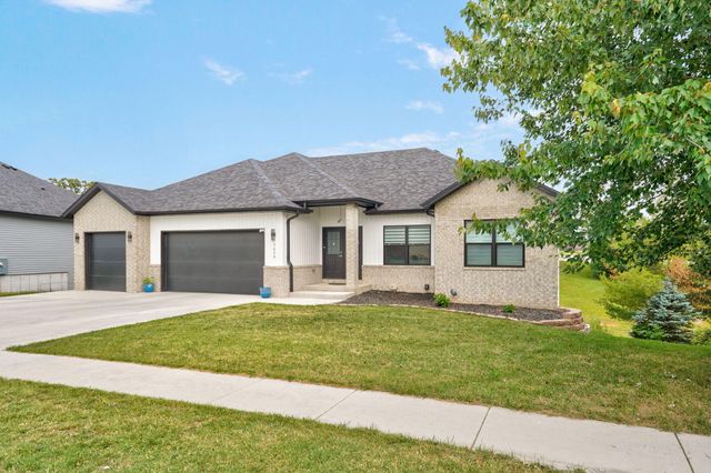 3630 N Thistlewood Court, Springfield, MO 65803