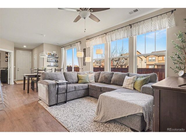 7567 S Zante Ct, Aurora, CO 80016