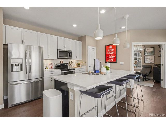 7567 S Zante Ct, Aurora, CO 80016