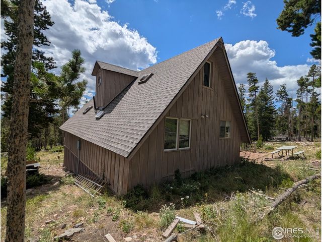 321 Tonkawa Dr, Red Feather Lakes, CO 80545