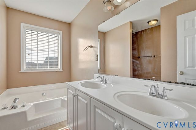 1601 Varina Station Ct, Henrico, VA 23231