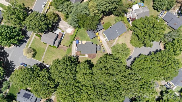 9126 Essen Lane, Charlotte, NC 28210