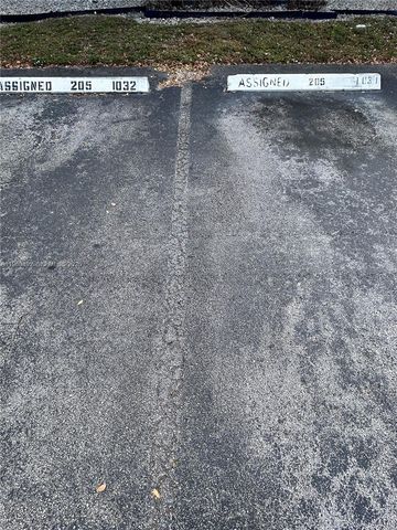 7030 NW 179th St 205, Hialeah, FL 33015