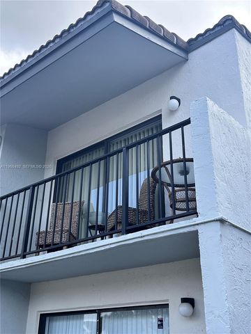 7030 NW 179th St 205, Hialeah, FL 33015