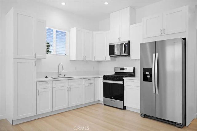 7247 Cleon Avenue, Sun Village, CA 91352
