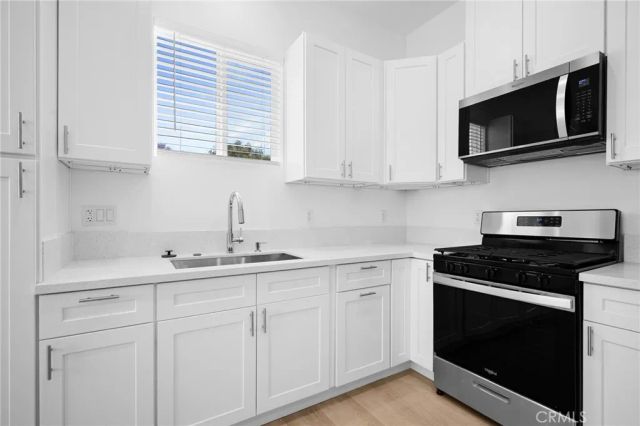 7247 Cleon Avenue, Sun Village, CA 91352