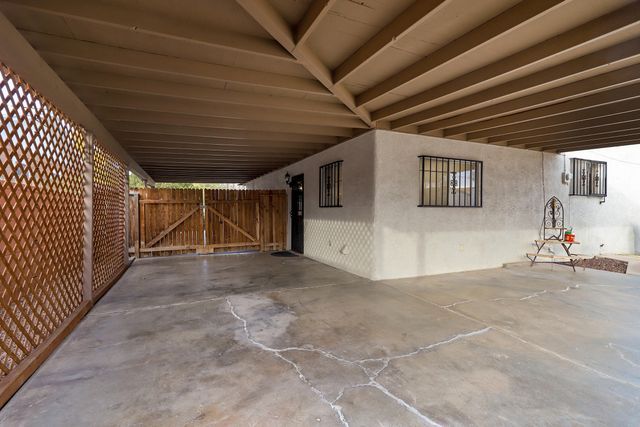 1708 TOWNER Avenue NW, Albuquerque, NM 87104