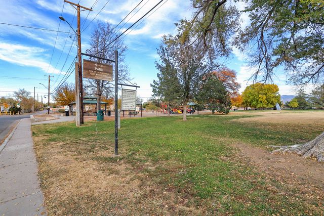 1708 TOWNER Avenue NW, Albuquerque, NM 87104