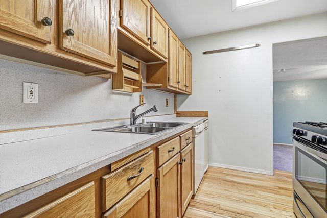 1708 TOWNER Avenue NW, Albuquerque, NM 87104